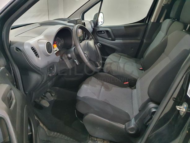 Peugeot Partner 1.6 Blue HDI · Ano 2017