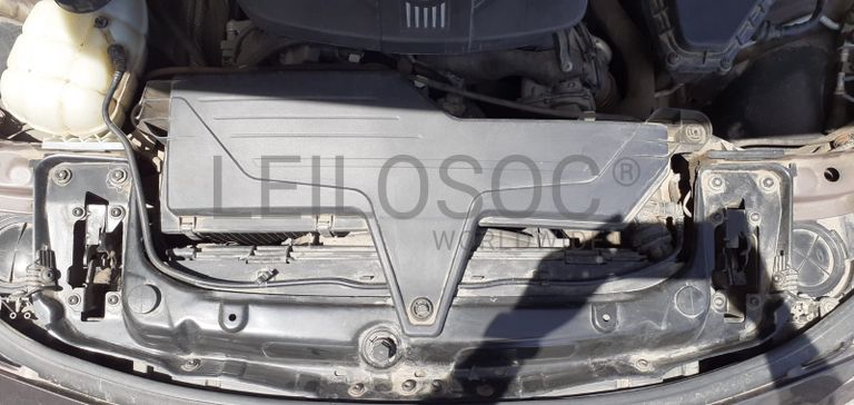 BMW 320D Touring · Ano 2013