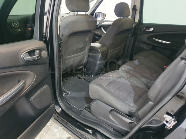 Ford Focus S-Max 2.0 TDCI · Ano 2013