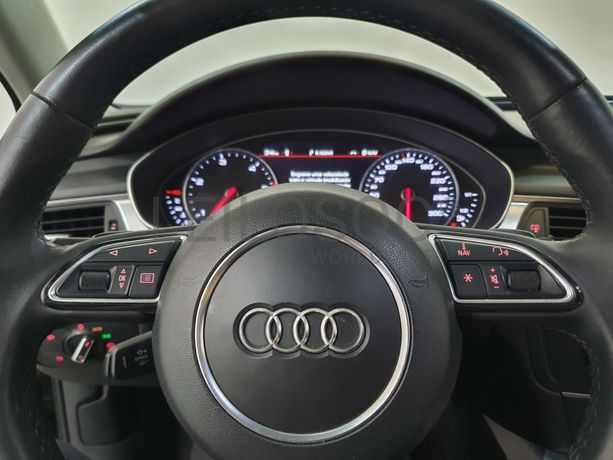 Audi A6 3.0 TDI Allroad · Ano 2013