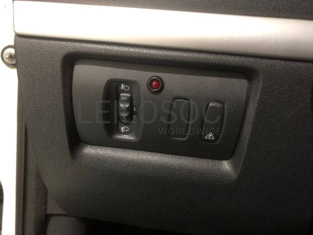 Renault Clio 1.5 DCI · Ano 2012