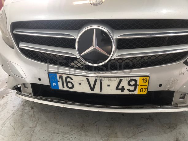 Mercedes-Benz A180 CDI · Ano 2013