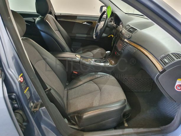 Mercedes-Benz E220 CDI · Ano 2006