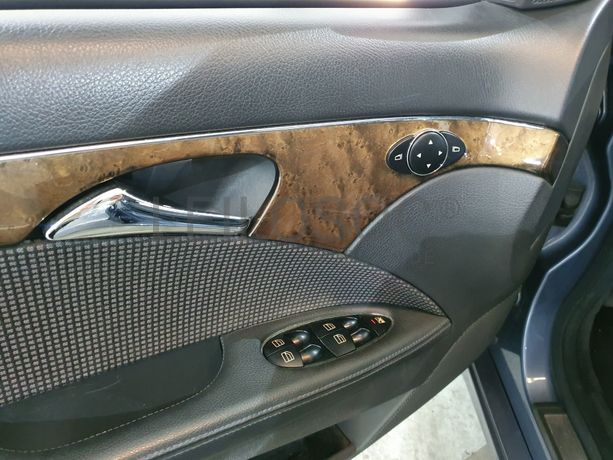 Mercedes-Benz E220 CDI · Ano 2006