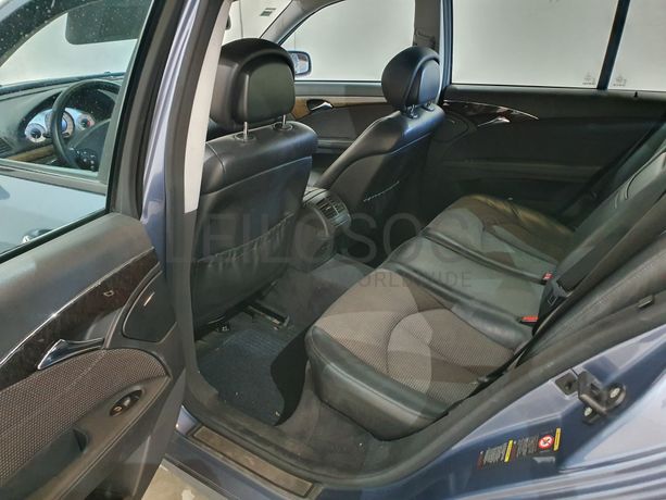 Mercedes-Benz E220 CDI · Ano 2006