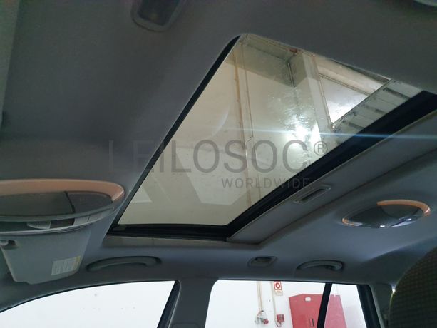 Mercedes-Benz E220 CDI · Ano 2006