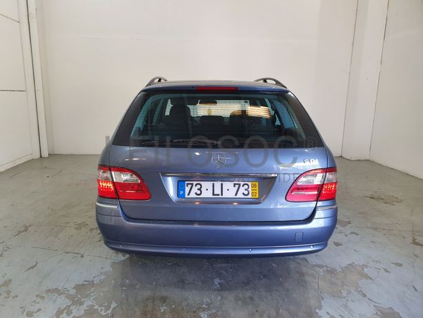 Mercedes-Benz E220 CDI · Ano 2006
