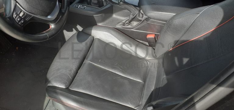 BMW 116D · Ano 2013