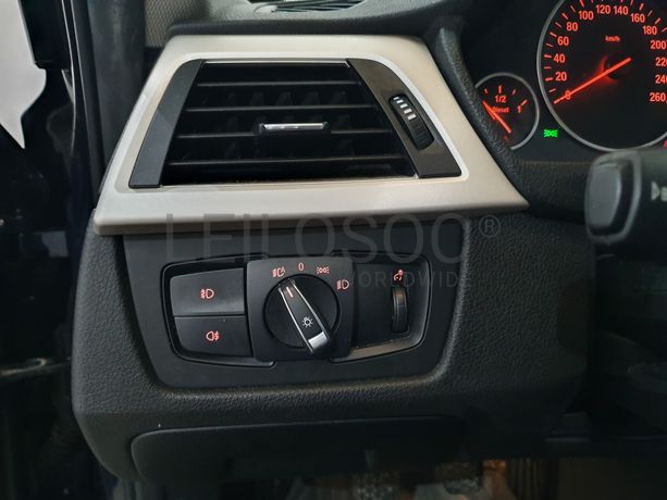 BMW 318D · Ano 2015