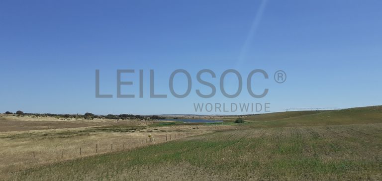 1/6 de Terreno · Mourão, Évora