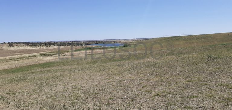 1/6 de Terreno · Mourão, Évora