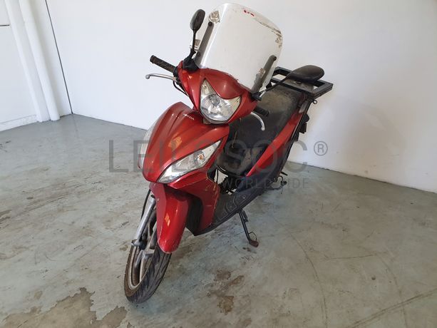 Honda Vision NSC 110 · Ano 2013