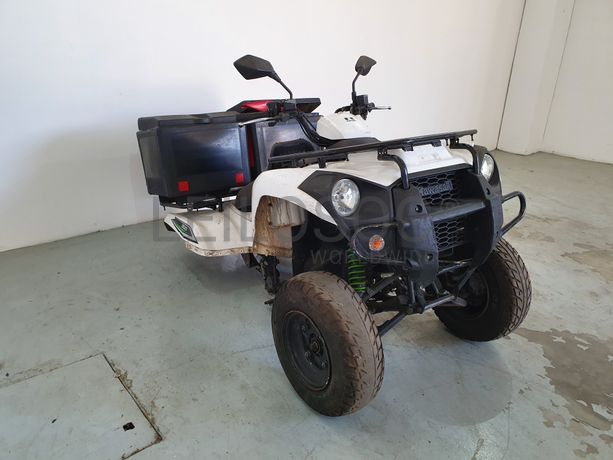 Kawasaki KVF300 · Ano 2015