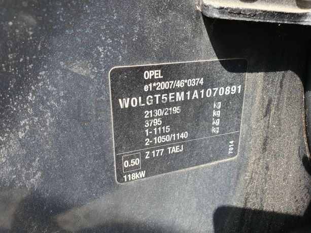 Opel Insígnia 2.0 CDTI · Ano 2010