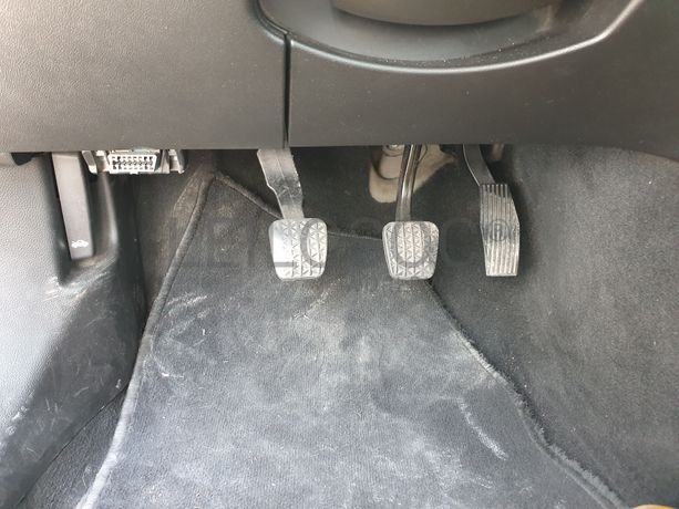 Opel Insígnia 2.0 CDTI · Ano 2010