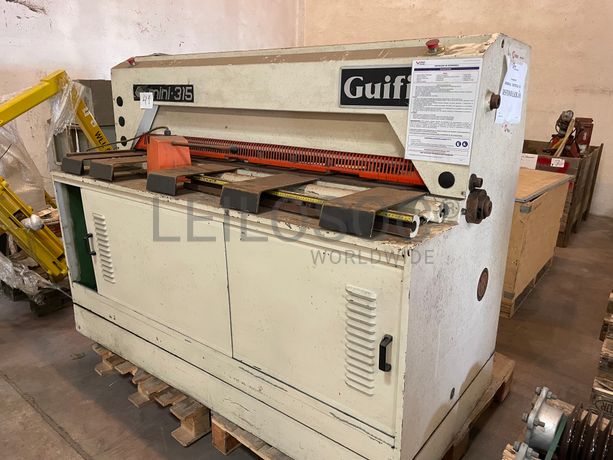 Guilhotina Hidráulica