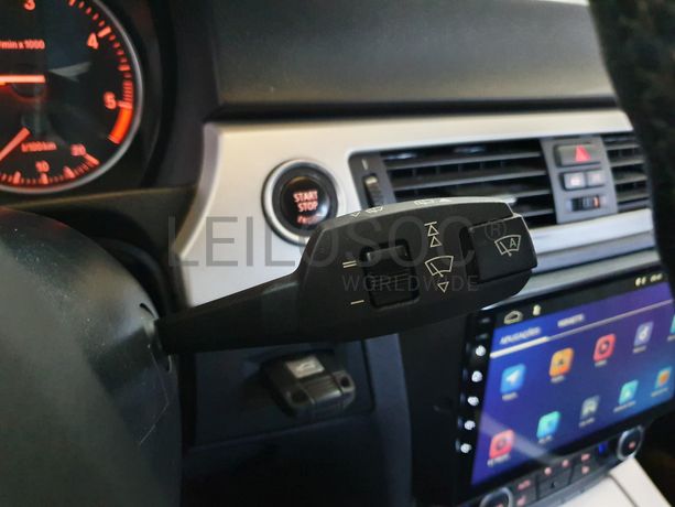 BMW 320D · Ano 2010