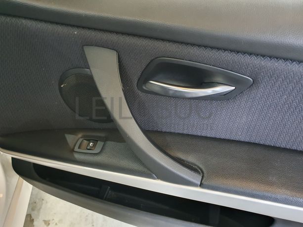 BMW 320D · Ano 2010