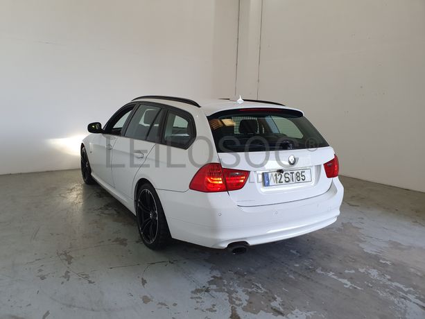 BMW 320D · Ano 2010