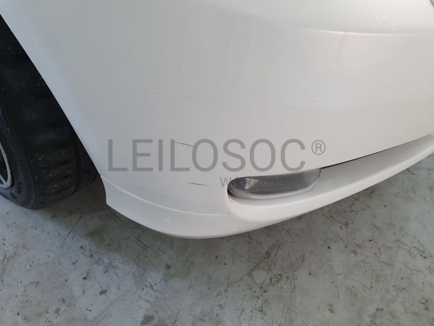 BMW 320D · Ano 2010