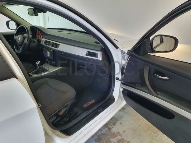 BMW 320D · Ano 2010