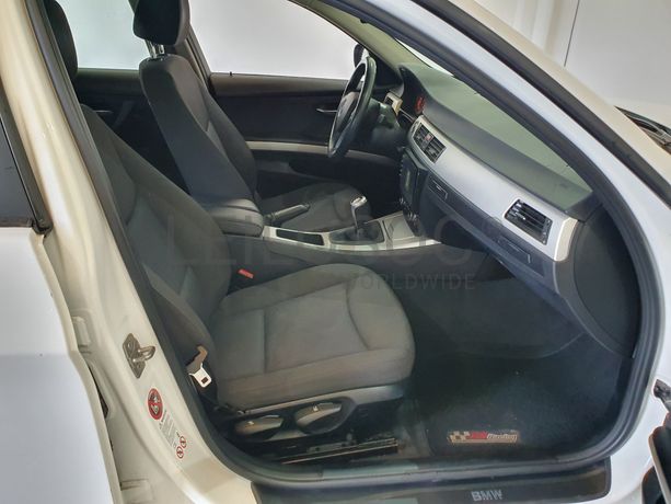 BMW 320D · Ano 2010