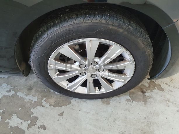 Peugeot 308 1.6 Blue HDI · Ano 2016