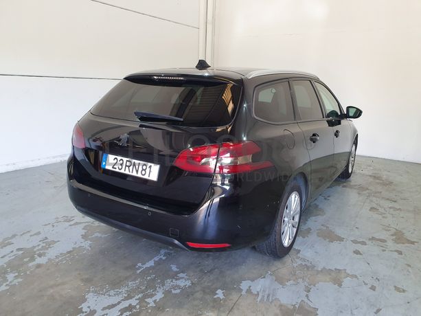 Peugeot 308 1.6 Blue HDI · Ano 2016