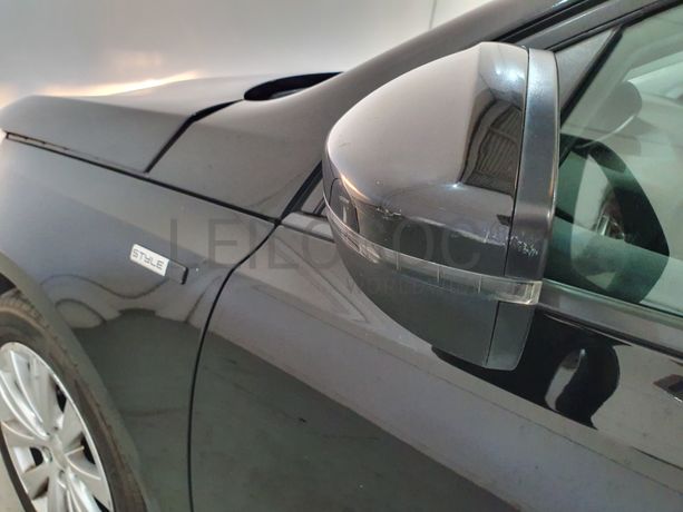 Peugeot 308 1.6 Blue HDI · Ano 2016