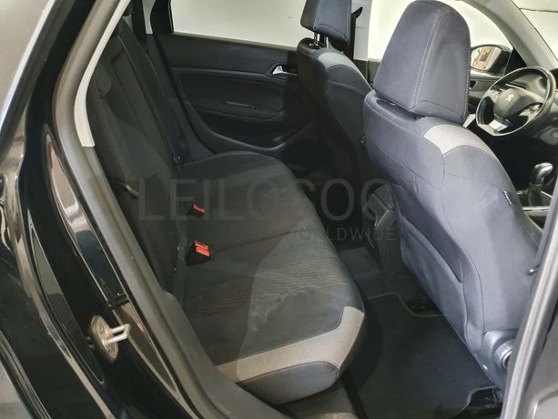 Peugeot 308 1.6 Blue HDI · Ano 2016