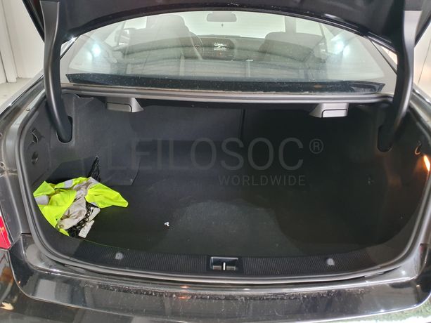 Mercedes-Benz E250 · Ano 2011