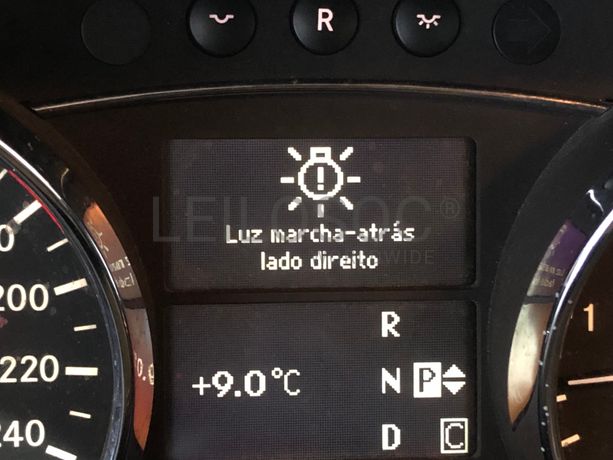 Mercedes-Benz R320 CDI 4-Matic · Ano 2008