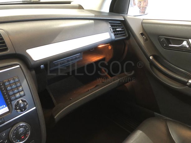 Mercedes-Benz R320 CDI 4-Matic · Ano 2008