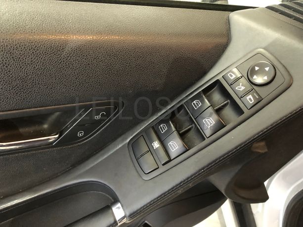 Mercedes-Benz R320 CDI 4-Matic · Ano 2008