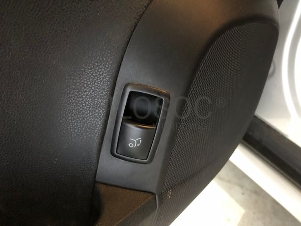 Mercedes-Benz R320 CDI 4-Matic · Ano 2008