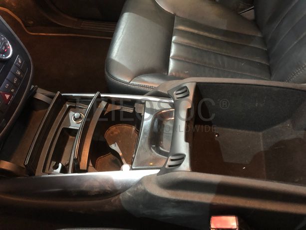 Mercedes-Benz R320 CDI 4-Matic · Ano 2008