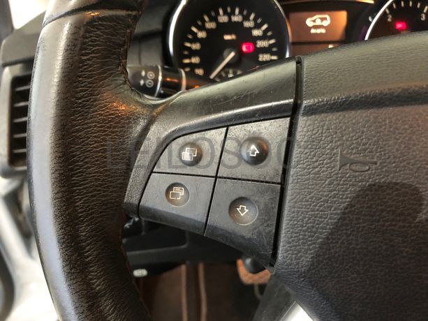 Mercedes-Benz R320 CDI 4-Matic · Ano 2008