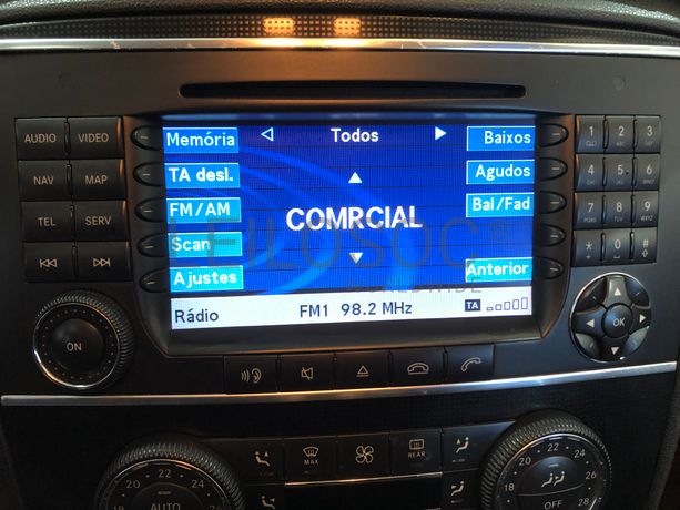 Mercedes-Benz R320 CDI 4-Matic · Ano 2008