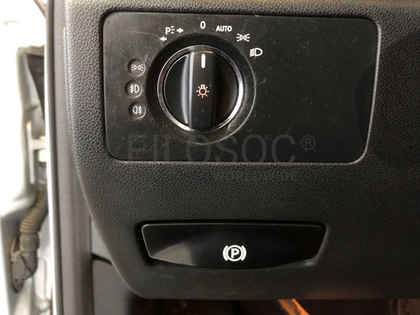 Mercedes-Benz R320 CDI 4-Matic · Ano 2008