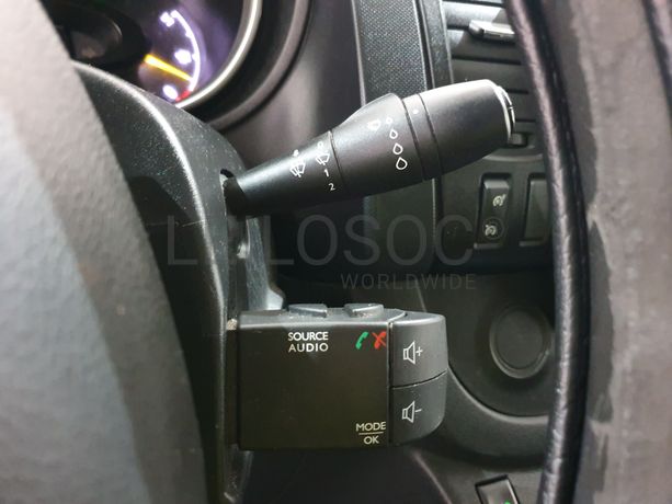 Opel Viívaro · Ano 2017