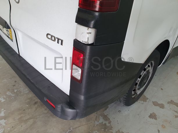 Opel Viívaro · Ano 2017