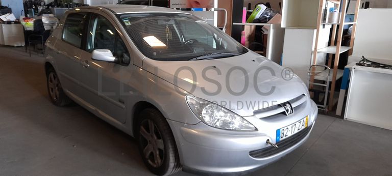 Peugeot 307 · Ano 2004