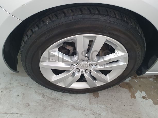 Peugeot 308 SW · Ano 2014