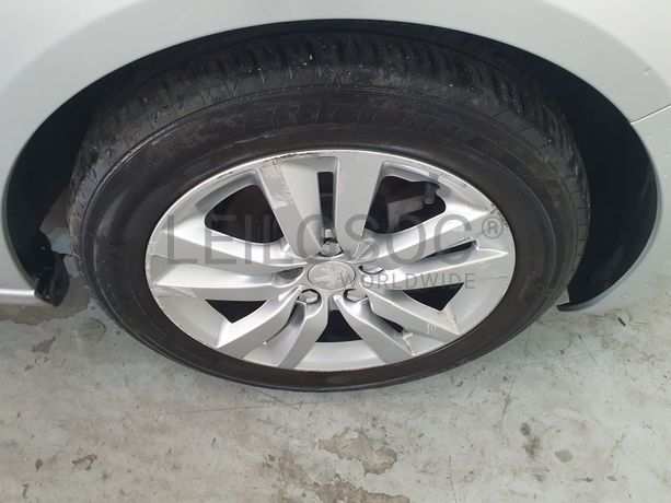 Peugeot 308 SW · Ano 2014