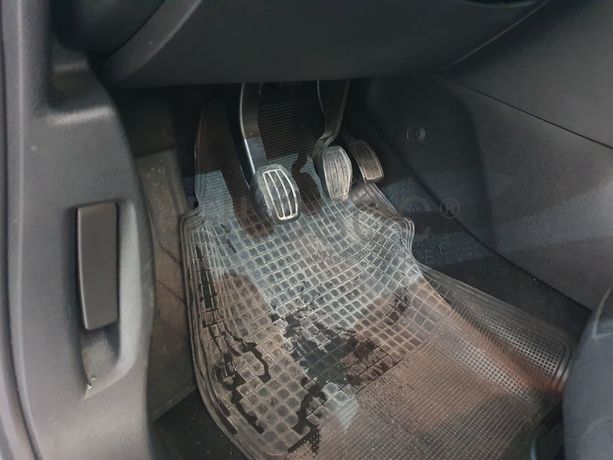 Peugeot 308 SW · Ano 2014