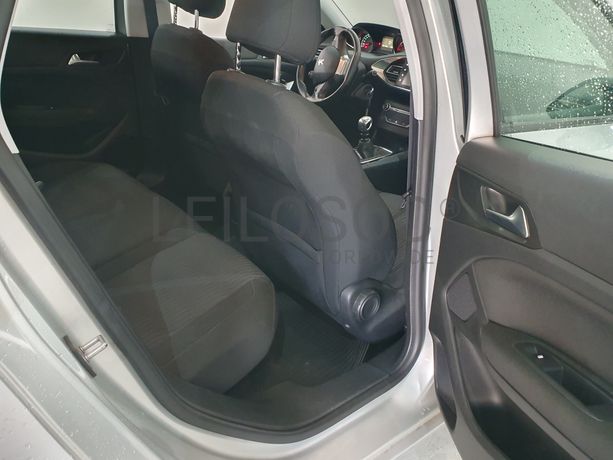 Peugeot 308 SW · Ano 2014