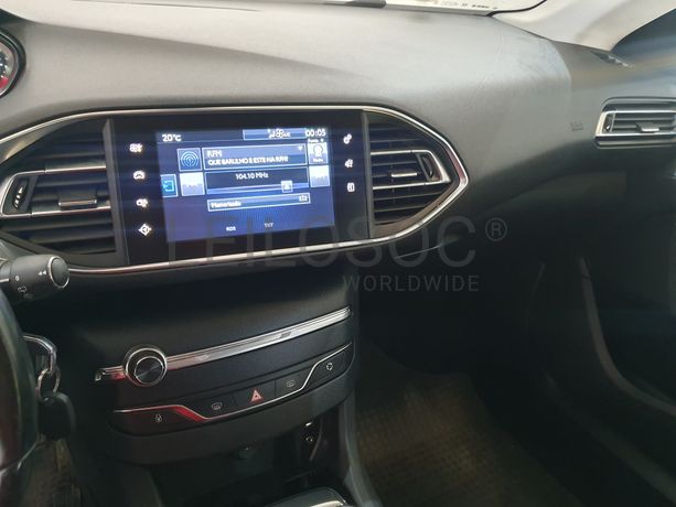 Peugeot 308 SW · Ano 2014