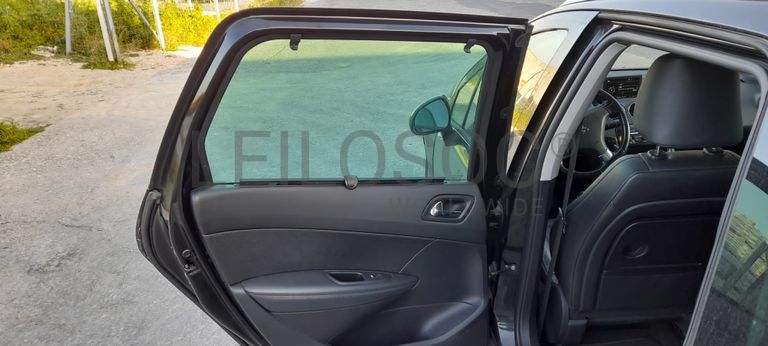 Peugeot 308 1.6 HDI · Ano 2013