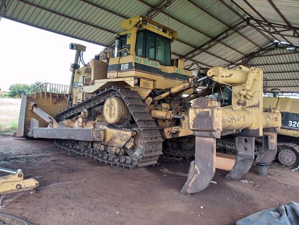 Bulldozer Caterpillar