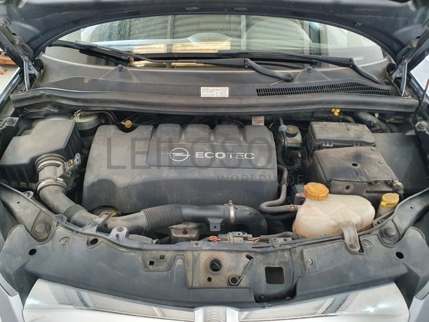 Opel Corsa 1.3 CDTI · Ano 2007